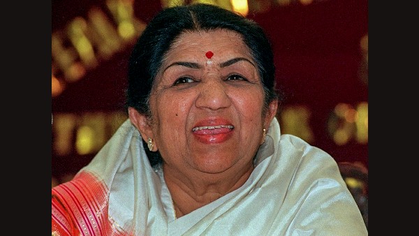 रोलिंग स्टोन ने दिग्गज गायिका की तारीफें की :