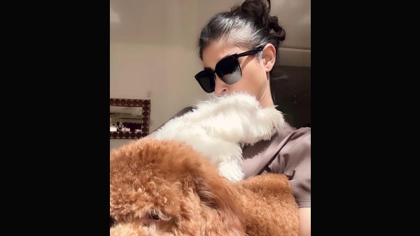 कर रहीं रिलैक्स