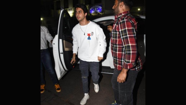 आर्यन खान का कूल लुक आर्यन खान का कूल लुक