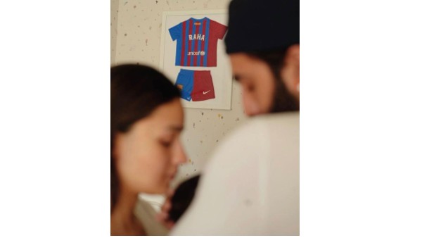 आलिया भट्ट और रणबीर कपूर :