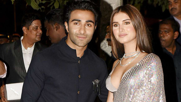 मीडिया की तरफ देखा