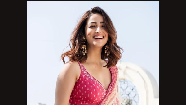 यामी गौतम : यामी गौतम :