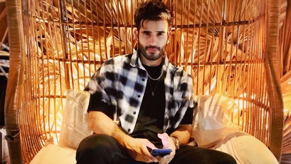 Karan Tacker Karan Tacker