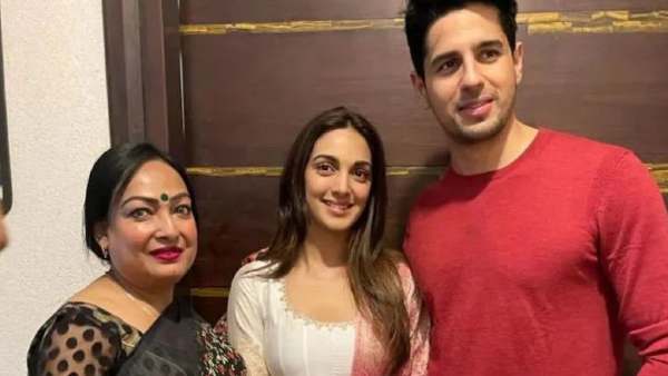 athiya-shetty-and-kiara-advani-trolled-for-wearing-no-sindoor-and-mangalsutra-after-wedding