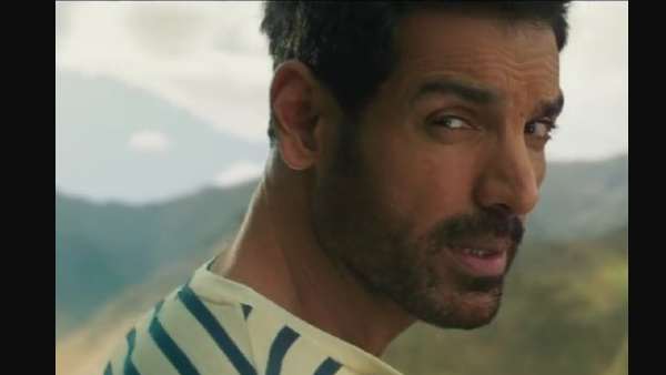 7. 4 दिनों तक लगातार 50 करोड़ से अधिक की कमाई करने वाली एकमात्र हिंदी फिल्म