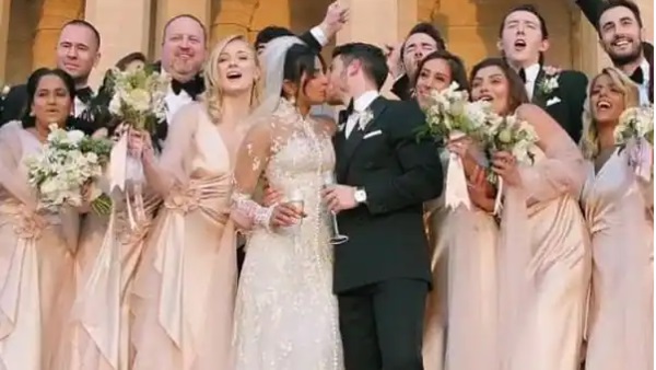 प्रियंका चोपड़ा-निक जोनस : प्रियंका चोपड़ा-निक जोनस :