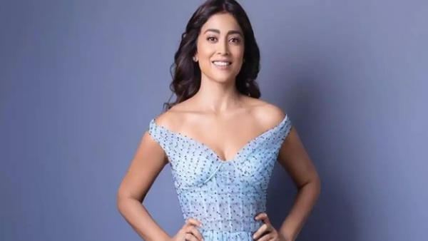 श्रिया सरन : श्रिया सरन :