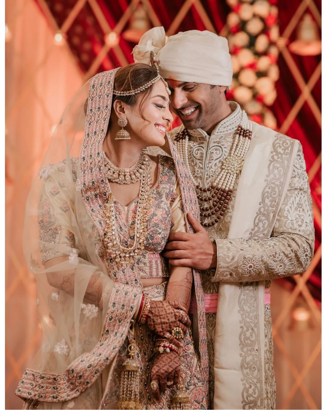 ब्राइडल लुक 