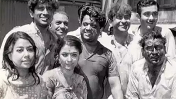 हर तरफ होती थी चर्चा