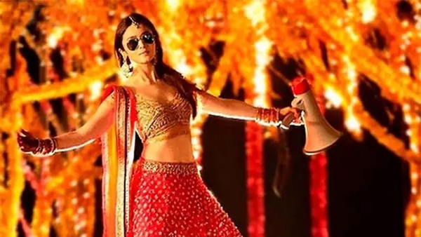 आलिया भट्ट : 