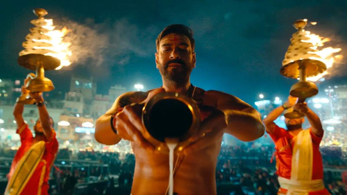 bholaa-movie-review-ajay-devgn-and-tabu-starrer-film-is-massy-high-on-action-and-emotion