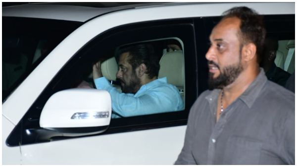 सतीश कौशिक के घर पहुंचे सलमान खान