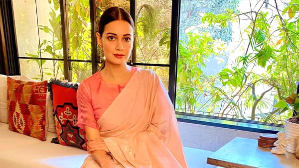 Q. फिल्म में आप मां का किरदार निभा रही हैं। रियल लाइफ में मां बनने के बाद ऐसे किरदार से ज्यादा जुड़ाव महसूस होता है?