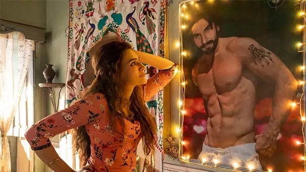 कृति सेनन :