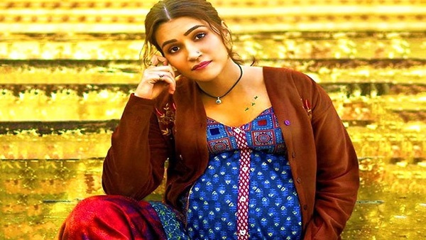 कृति सैनन :