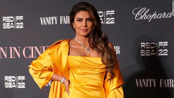 प्रियंका चोपड़ा :