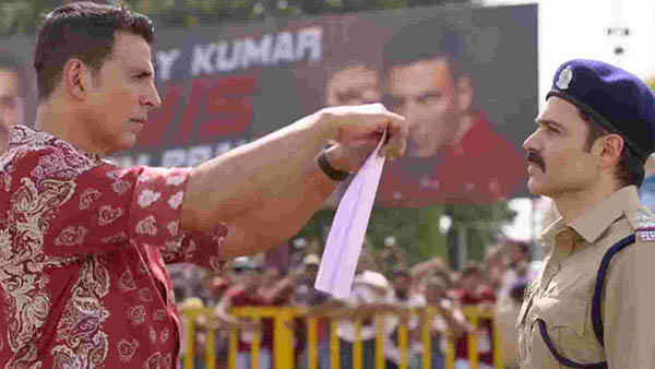 selfiee-1st-week-box-office-akshay-kumar-film-shows-cancelled-because-of-no-audience-know-collection