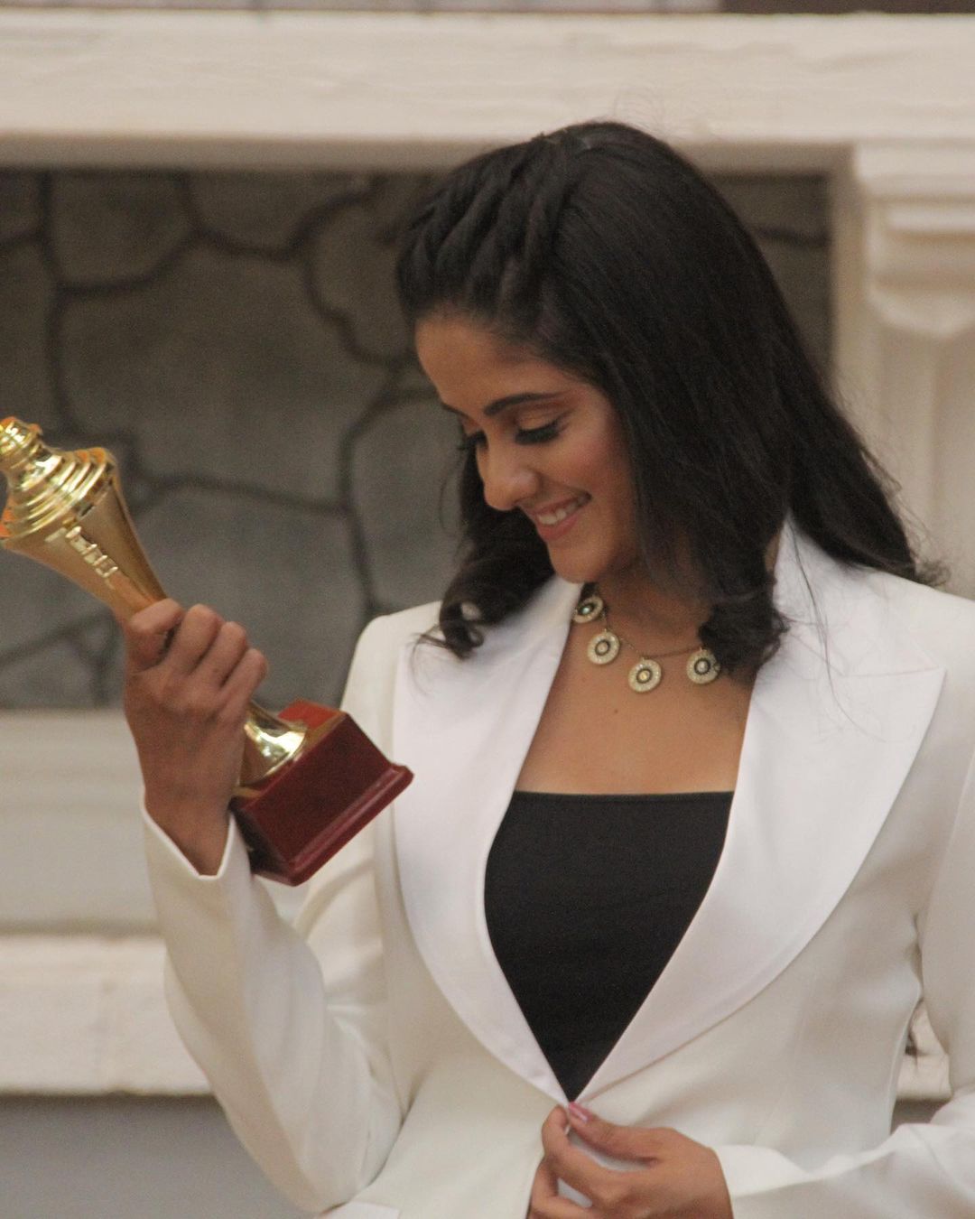 शी मैगजीन की तरफ से मिला अवॉर्ड