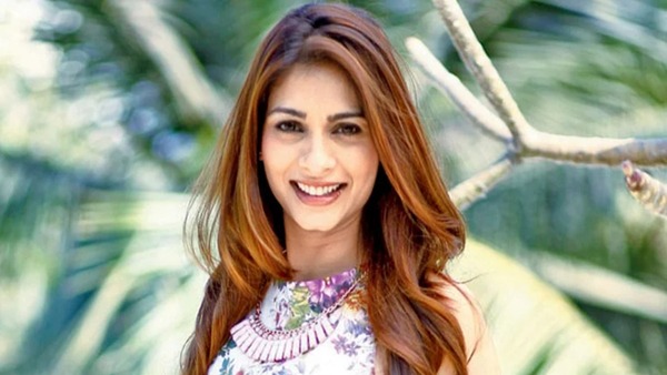 तनिषा मुखर्जी तनिषा मुखर्जी