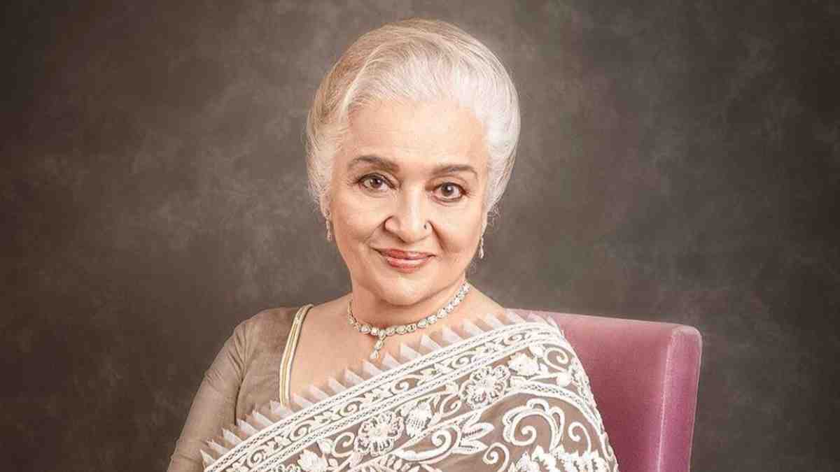 asha-parekh-complaints-amitabh-bachchan-gets-good-roles-but-no-one-is-writing-for-senior-actresses asha-parekh-complaints-amitabh-bachchan-gets-good-roles-but-no-one-is-writing-for-senior-actresses