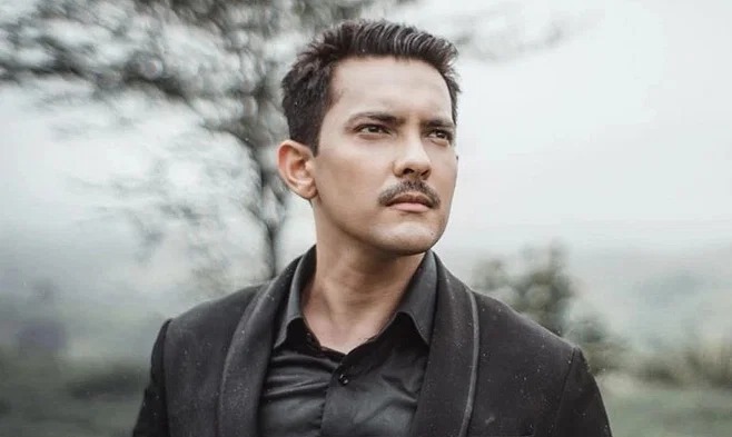 Aditya Narayan Aditya Narayan