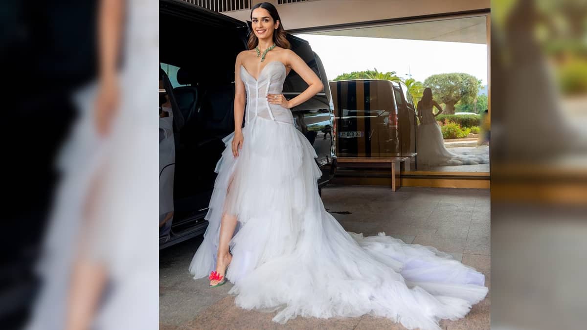 manushi chhillar manushi chhillar