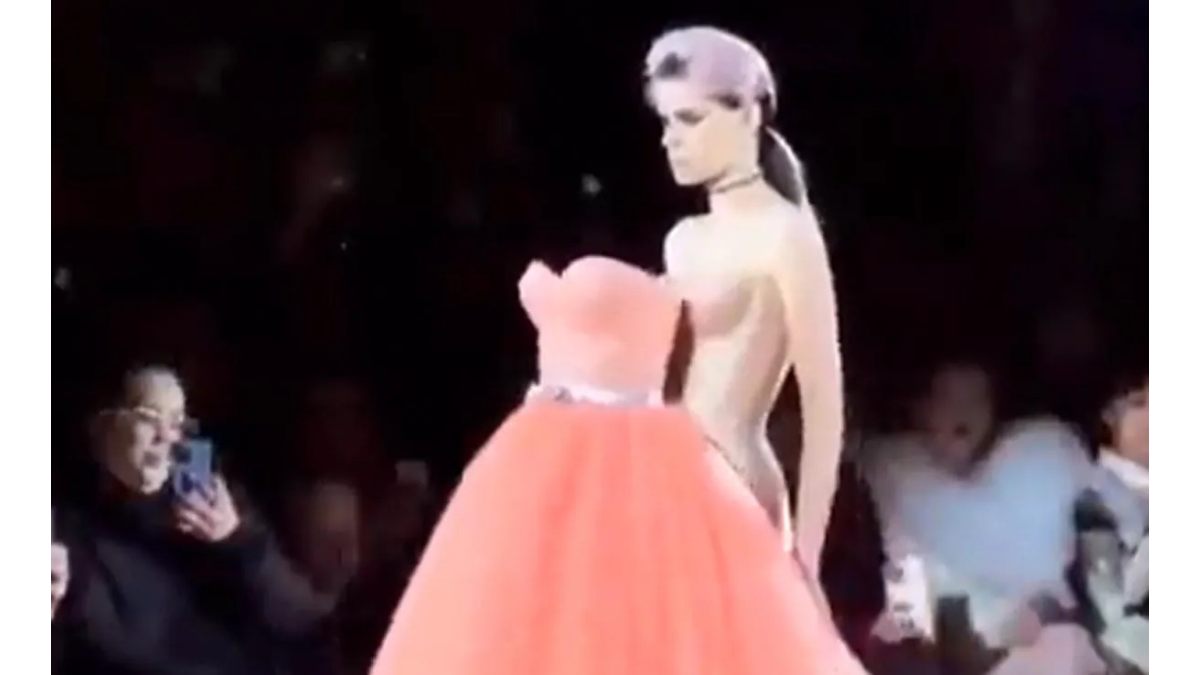 antique clothes, ramp antique clothes, ramp