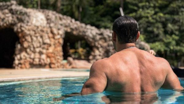 salman khan shirtless photo