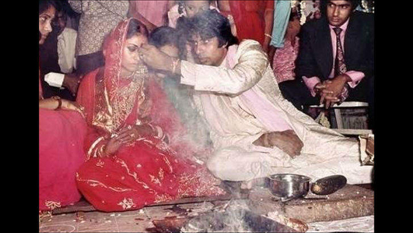 amitabh-bachchan-jaya-bachchan-50th-wedding-anniversary-see-unseen-wedding-pics-how-they-met-first