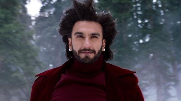 ranveer-singh-borrowed-his-mother-diamond-earrings-for-rocky-aur-rani-kii-prem-kahaani