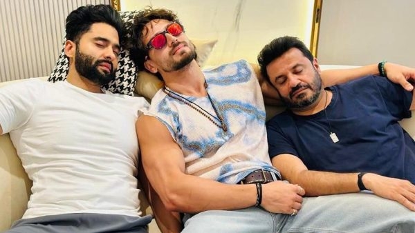 tiger-shroff-and-kriti-sanon-s-ganapath-part-1-gets-a-release-date-jackky-bhagnani-gives-an-update tiger-shroff-and-kriti-sanon-s-ganapath-part-1-gets-a-release-date-jackky-bhagnani-gives-an-update