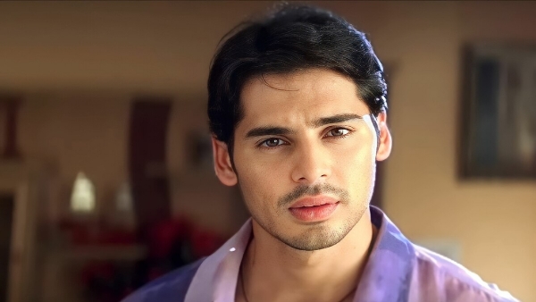 Dino Morea Film Raaz Blockbuster Dino Morea Film Raaz Blockbuster