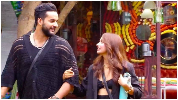 Abhishek and Jias romantic dance