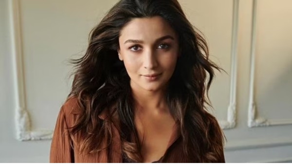 after-shahrukh-salman-hrithik-roshan-now-alia-bhatt-to-join-yrf-spy-universe-8th-film-of-franchise after-shahrukh-salman-hrithik-roshan-now-alia-bhatt-to-join-yrf-spy-universe-8th-film-of-franchise