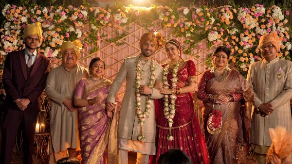 bawaal-movie-review-varun-dhawan-janhvi-kapoor-unique-but-beautiful-love-story-a-must-watch-film bawaal-movie-review-varun-dhawan-janhvi-kapoor-unique-but-beautiful-love-story-a-must-watch-film