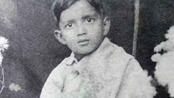  Mithun Chakraborty childhood picture