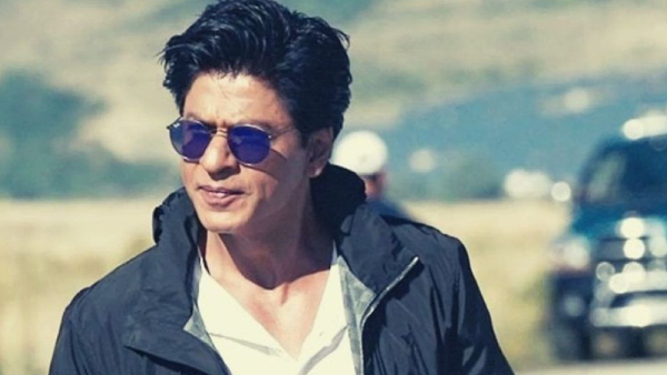 shahrukh-khan-doesn-t-know-acting-he-isnt-handsome-says-pakistani-actress-sparks-controversy