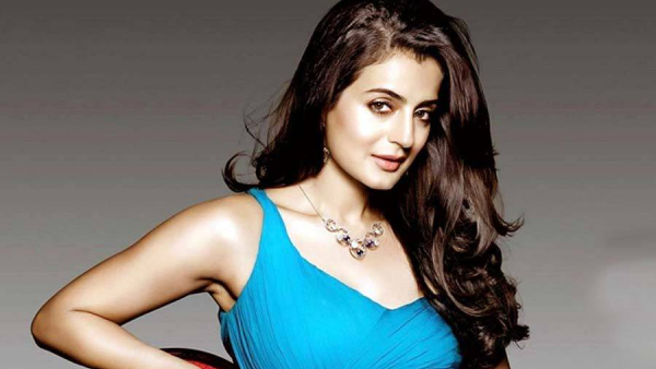 ameesha-patel-on-no-kissing-policy-and-doing-intimate-scenes-on-screen-says-i-dont-kiss-in-films