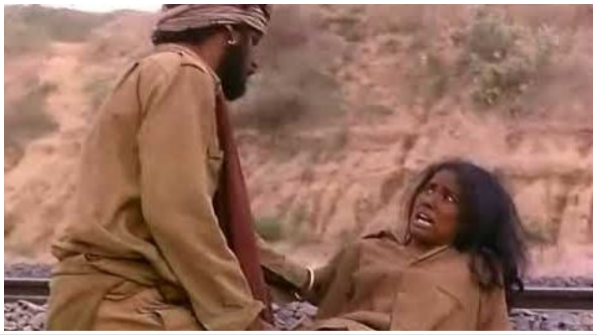 Phoolan Devi based bandit queen naked shooting in village bandit queen  naked scenes shooting with seema biswas body double -Hindi Filmibeat