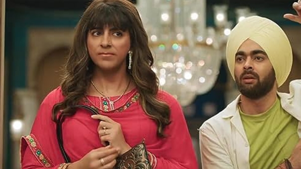 dreamgirl-2-movie-review-ayushmann-khurrana-nailed-it-as-pooja-in-this-family-entertainer