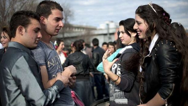 There is a bride market in Bulgaria, boys want to buy their bride by paying money