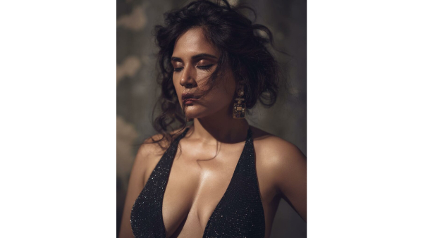 Richa Chadha Childhood Picture