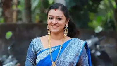 मनोरंजन जगत की फेमस एक्ट्रेस अपर्णा नायर की हुई मौत, घर में मिला शव