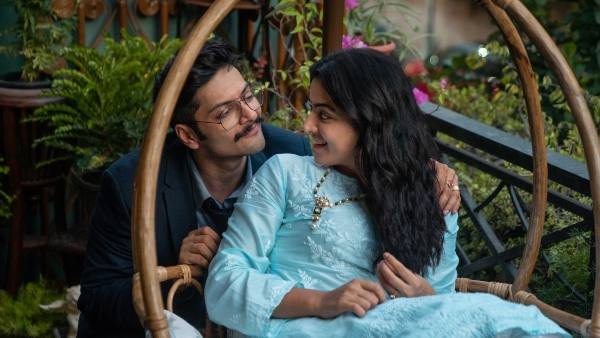 khufiya-movie-review-tabu-wamiqa-ali-fazal-takes-on-thrilling-espionage-ride-in-vishal-bhardwaj-film khufiya-movie-review-tabu-wamiqa-ali-fazal-takes-on-thrilling-espionage-ride-in-vishal-bhardwaj-film