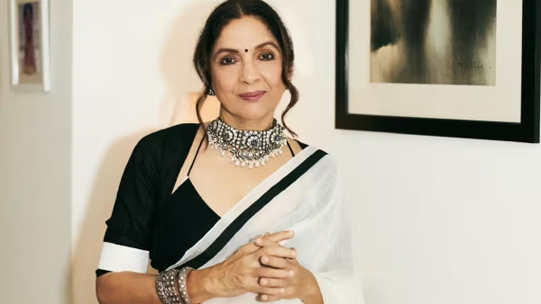 neena-gupta-denied-entry-to-reserved-lounge-at-bareilly-airport-says-mujhe-laga-mai-vip-hoon-watch