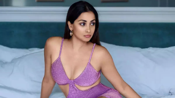 Madhura Nayak, asma badar