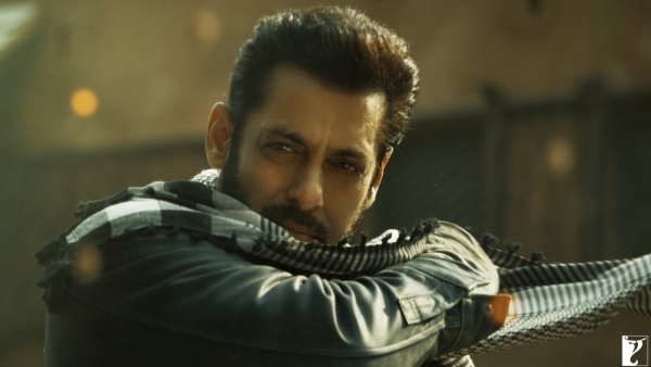 tiger-3-trailer-netizens-hail-the-return-of-salman-khan-as-the-og-spy-of-yrf-spy-universe