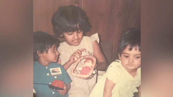 Neeti Mohan, Shakti Mohan