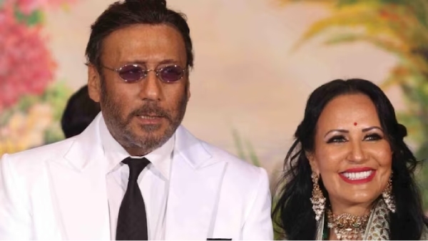 Jackie Shroff, Tiger Shroff, Ayesha Shroff Jackie Shroff, Tiger Shroff, Ayesha Shroff