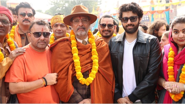 after-blockbuster-gadar-2-anil-sharma-announces-his-next-film-with-son-utkarsh-sharma-nana-patekar